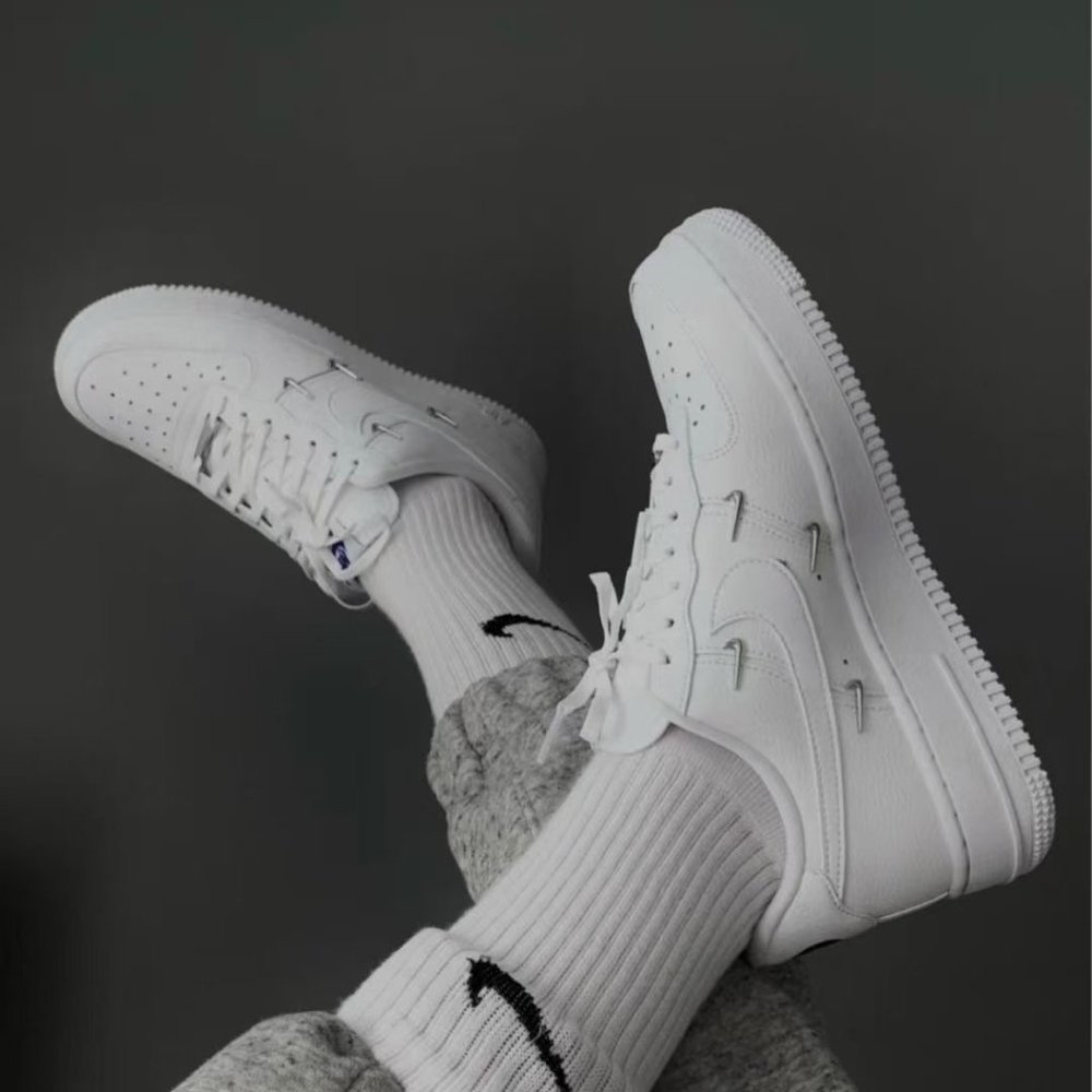 Custom Nike Air Force 1